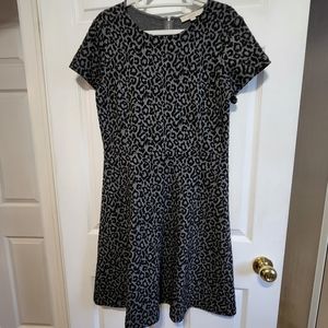 A-line short sleeve swing dress